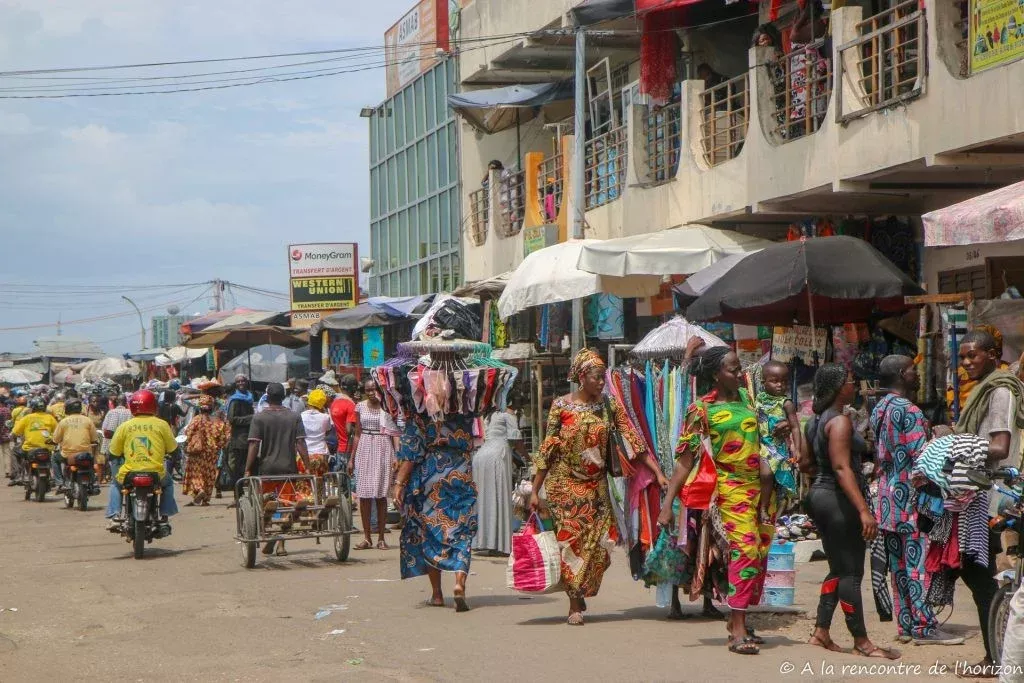 Vister le Benin - Les 7 langues les plus parlées - Express Tourisme